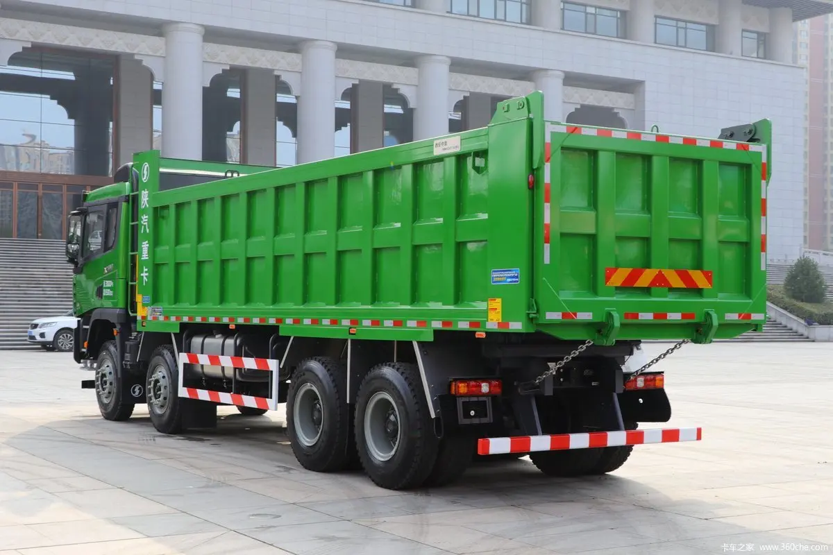 Самосвал Shacman X3000 12 колес 50 тонн