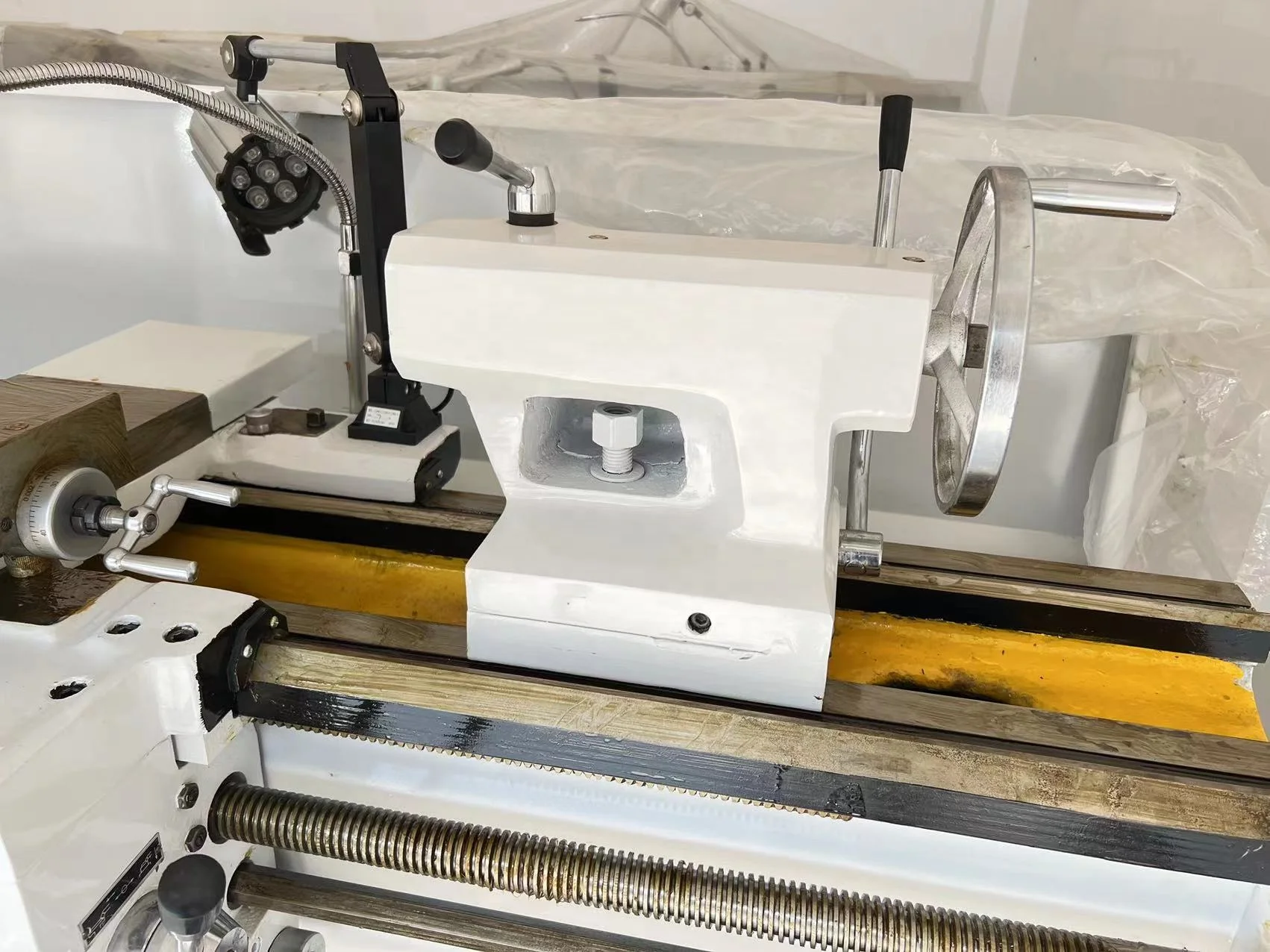 C6240A-1500 полуавтоматическая горизонтальная heavy duty металлический ручной токарный станок