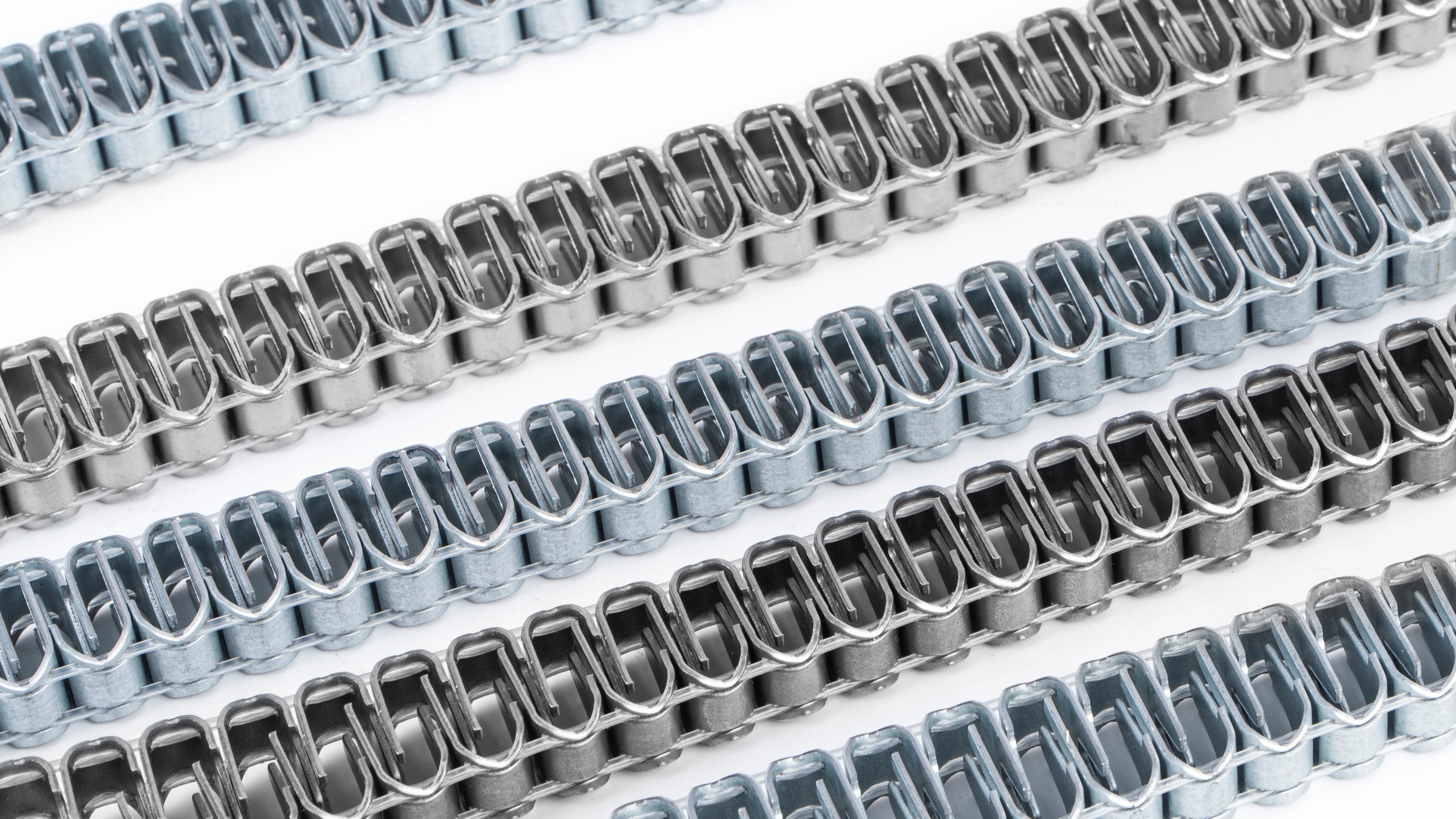 China Spring M46 Type Galvanized Mattress Clips CL-14 Pneumatic Staples Furniture Sofa Nails Car Cushion Nails