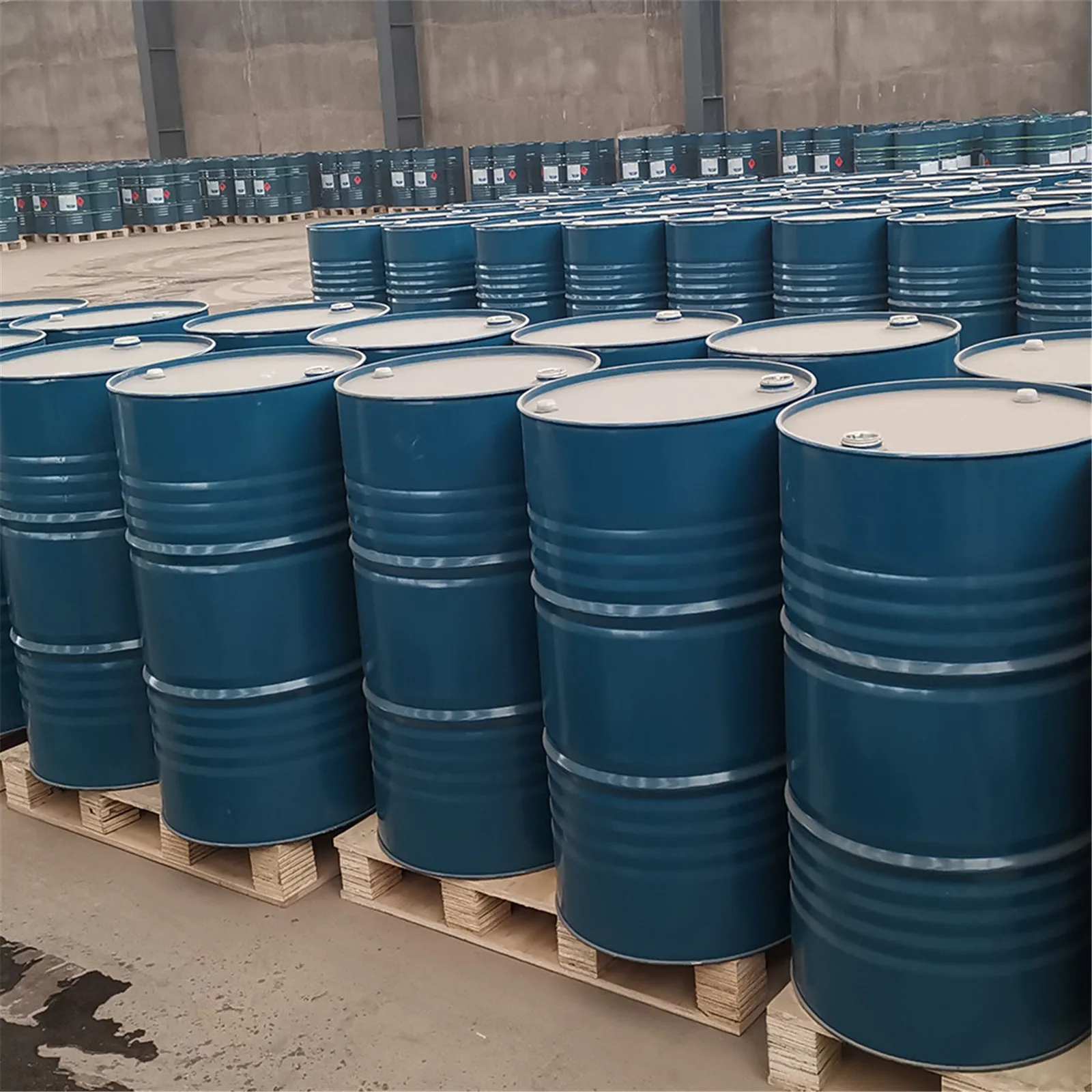 Заводская поставка, Орто-ксилен/1,3-диметилбензол o-ксилен, цена, используемая в нефтехимических реагентах и покрытии CAS 95-47-6