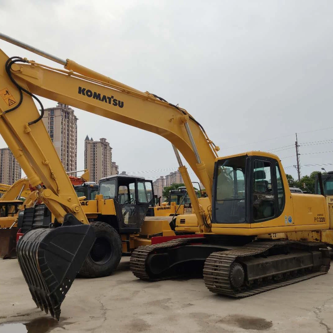Топливные фильтры для экскаваторов Komatsu pc40 PC50 pc55 PC130 Pc200 Pc200-7 Япония оригинальный komatsu экскаватор на