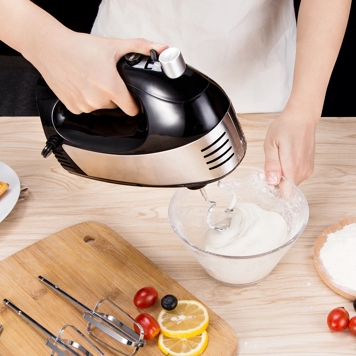High quality hot selling 250W food mixer Multifunction home food kitchen hand mixer