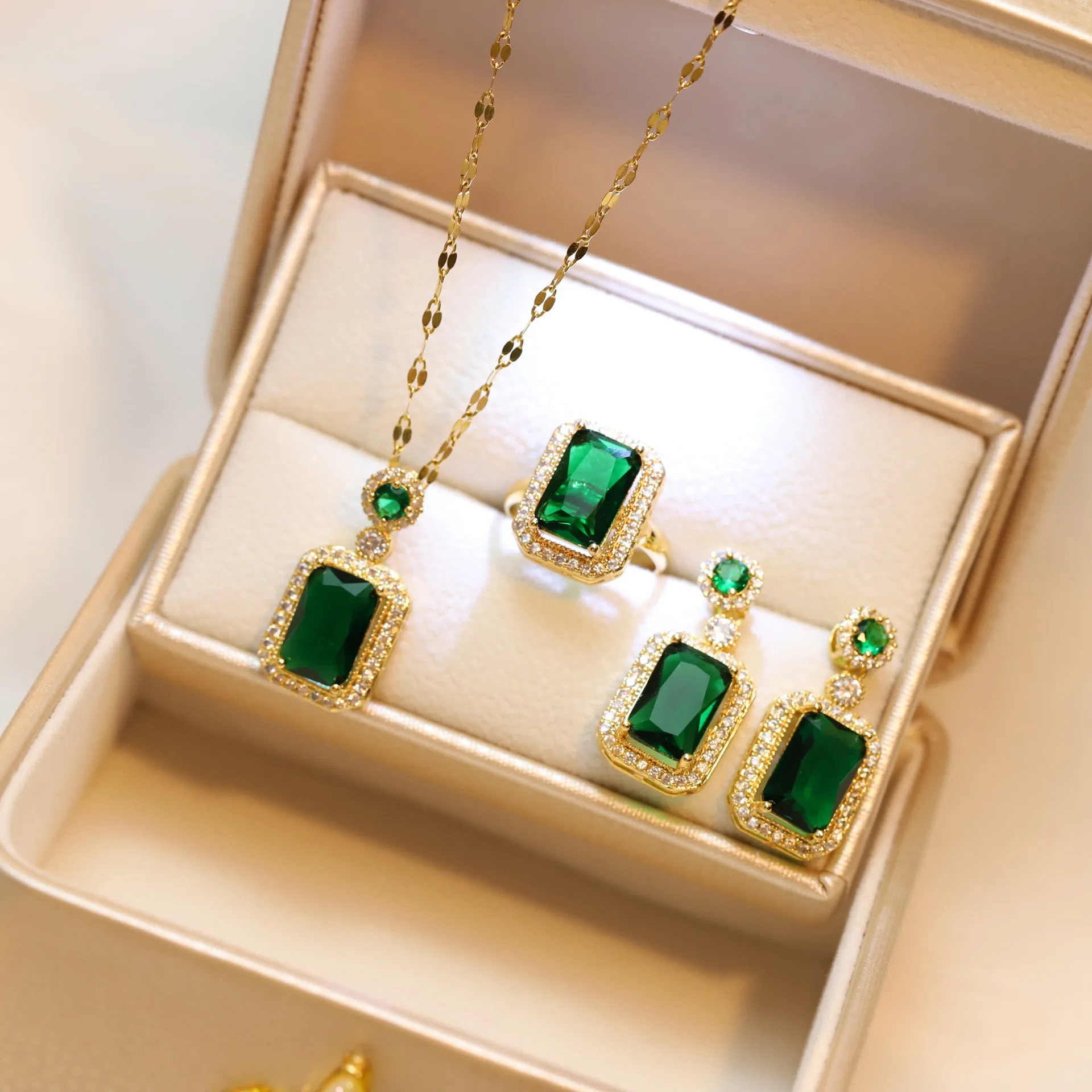 Korean Bridal Wedding Accessories Exquisite Stainless Steel Geometric Emerald Green Zircon Earring Ring Necklace Jewelry Set