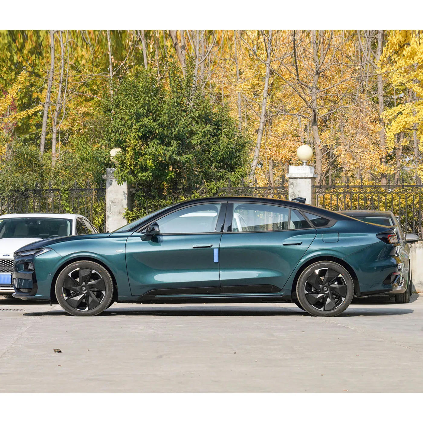 Лидер продаж 1 5л Ford Mondeo бензиновый автомобиль 4-дверный 5-местный седан среднего размера 5 л для взрослых продажи