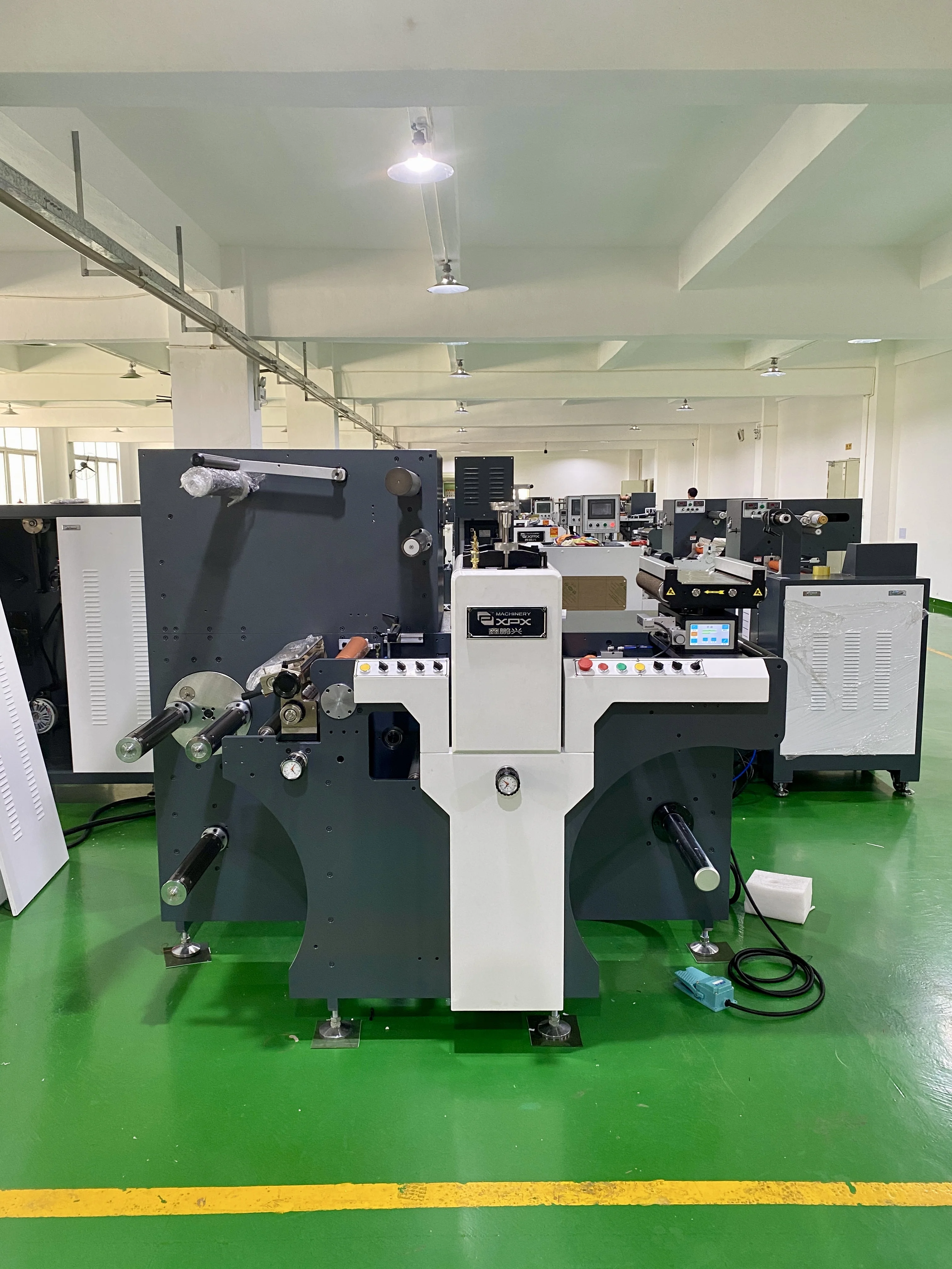 Shenzhen XPX High speed Full  Rotary and Slitting Machine for Blank label