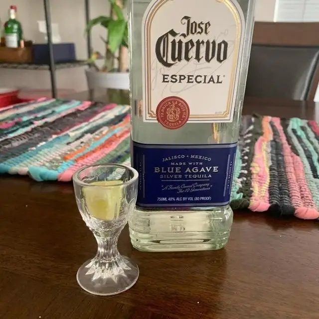 stem shot glasses (4).jpg