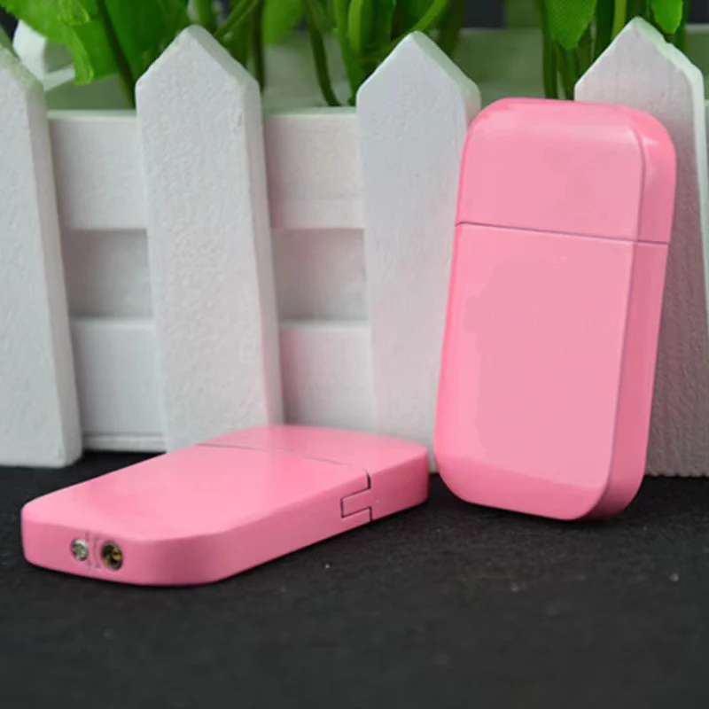 Hot sale pink flame lighter custom logo lighter HK pattern lighter for cigarette