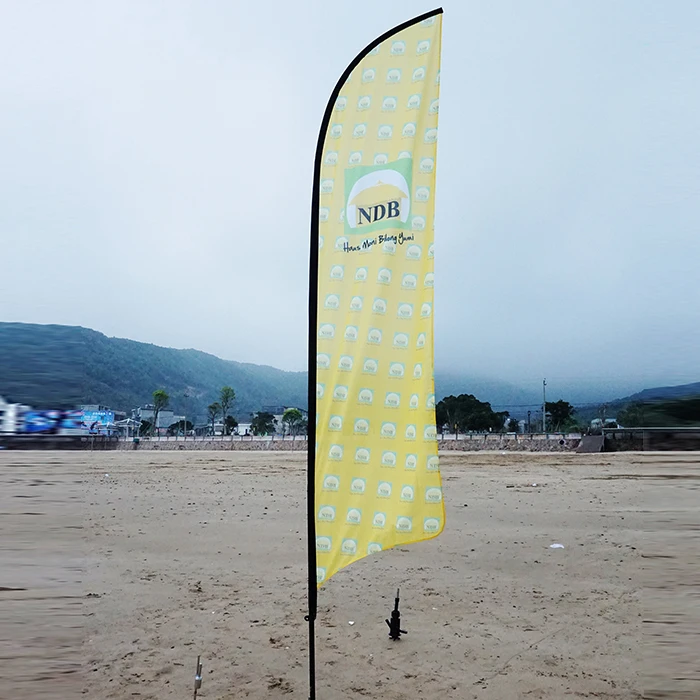 Летающий слеза рекламный пляжный флагшток распродажа открытый дом автомойка флаг с перьями на заказ базовым шипом