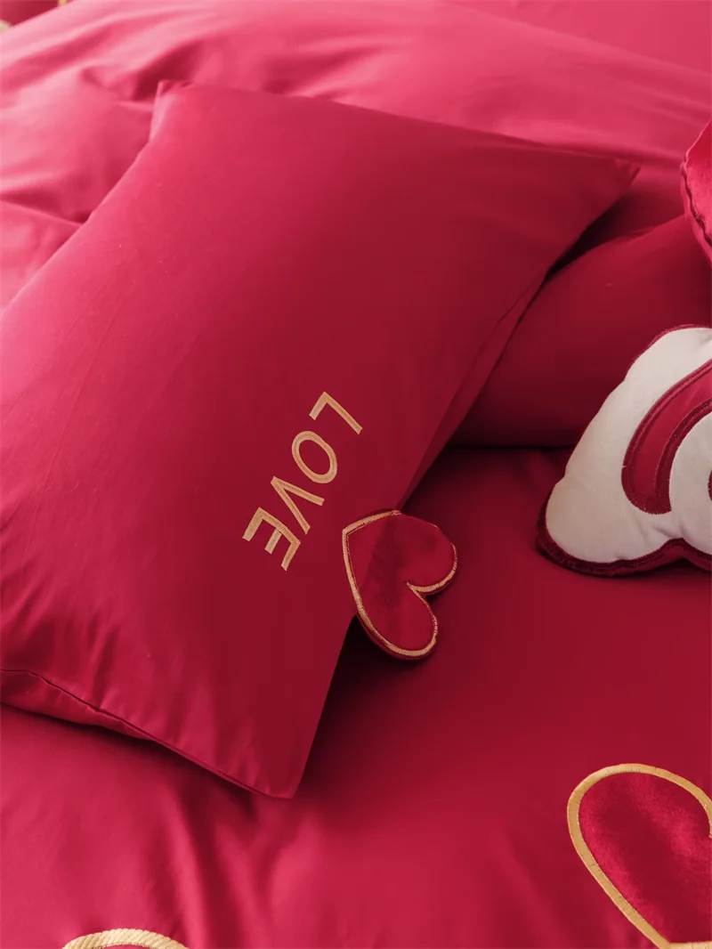 Romantic Red Wedding 60 Count Long Staple Cotton 4-Piece Set Love Heart Embroidery Cotton Duvet Cover Bed Sheets Bedding Sets