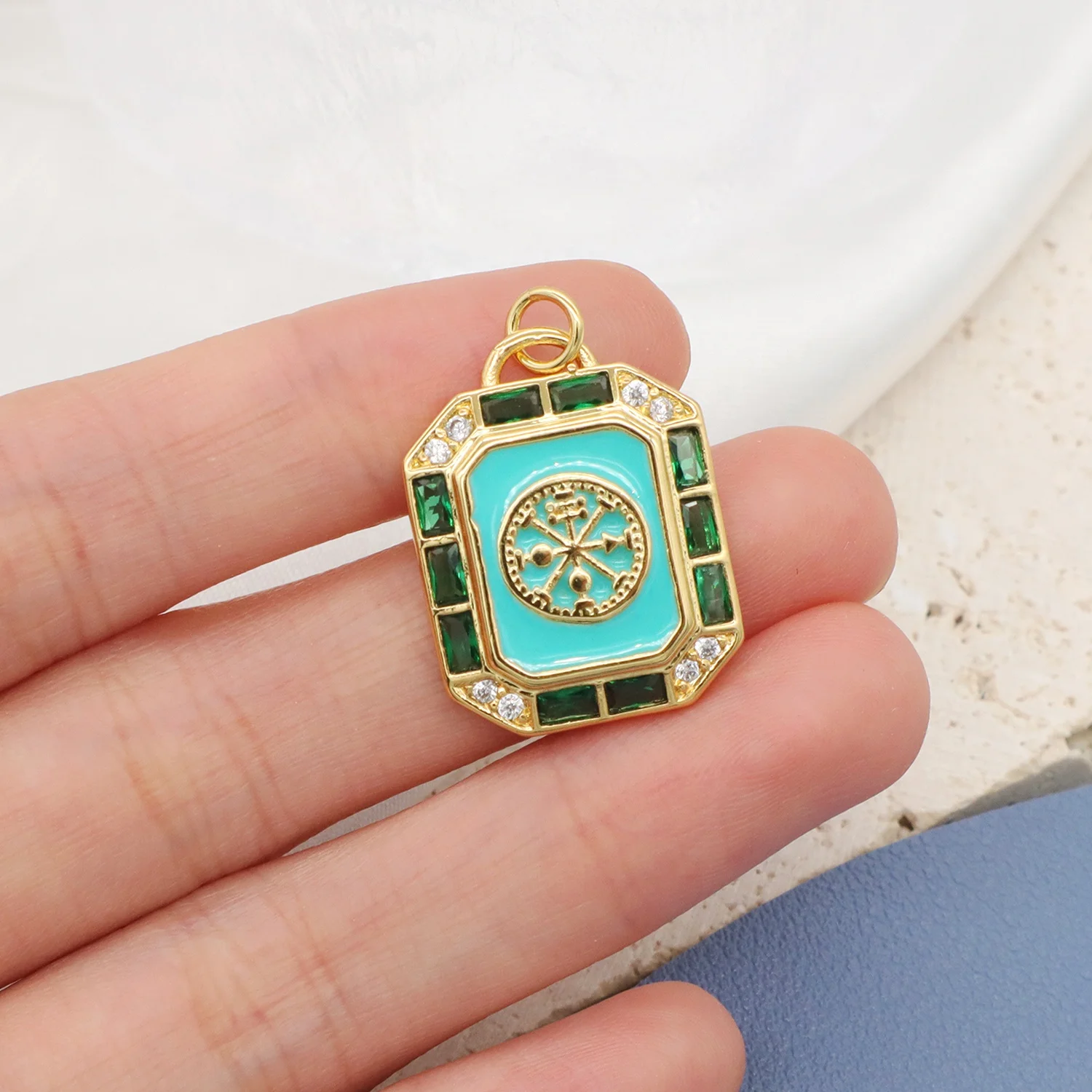 2022 Newest Woman accessoires Jewelry Green Octagonal CZ Diy gold plated enameled pendant charm for Teen Girl  Women