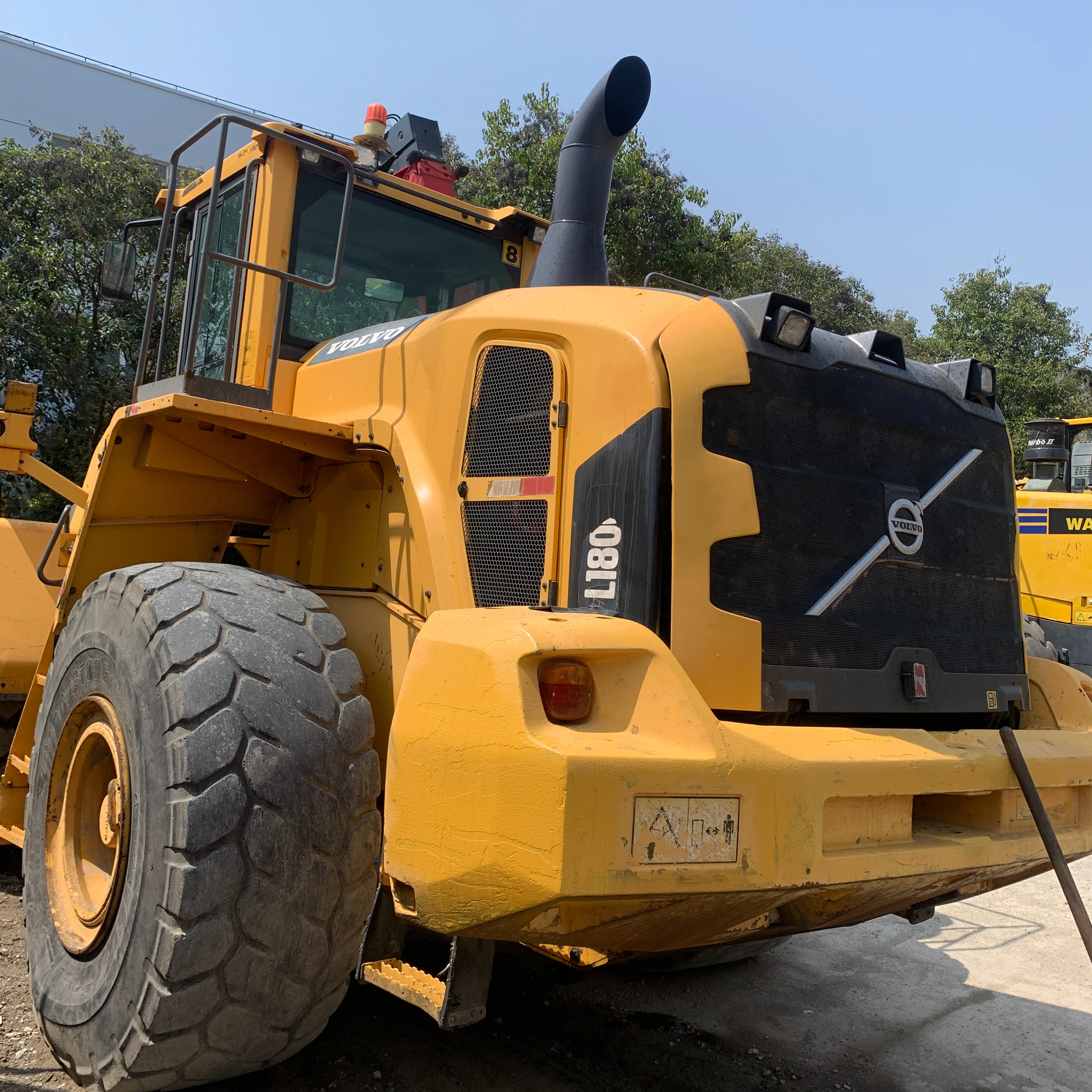 Оригинальный погрузчик HANGKUI Volvo L180Japanese с сертификатами EMA CE EPA VOLVO L180