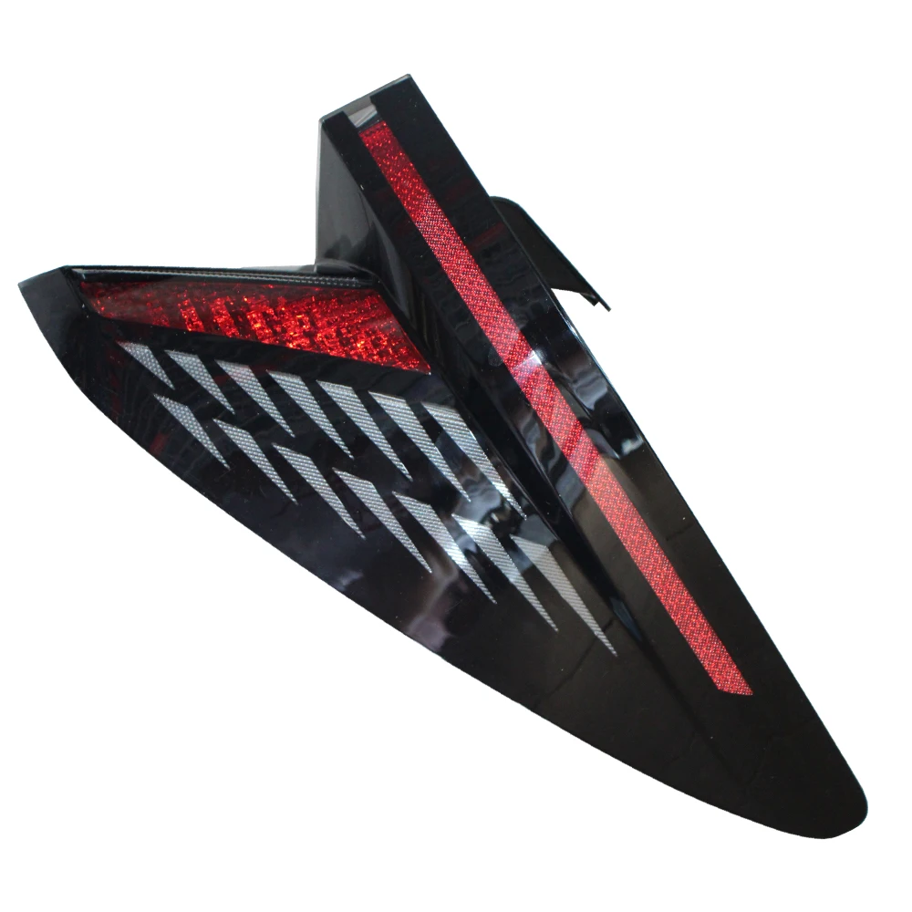 Led runs through the tail lights, rear tail lights with low configuration and high configuration for HYUNDAI 21 tucson L