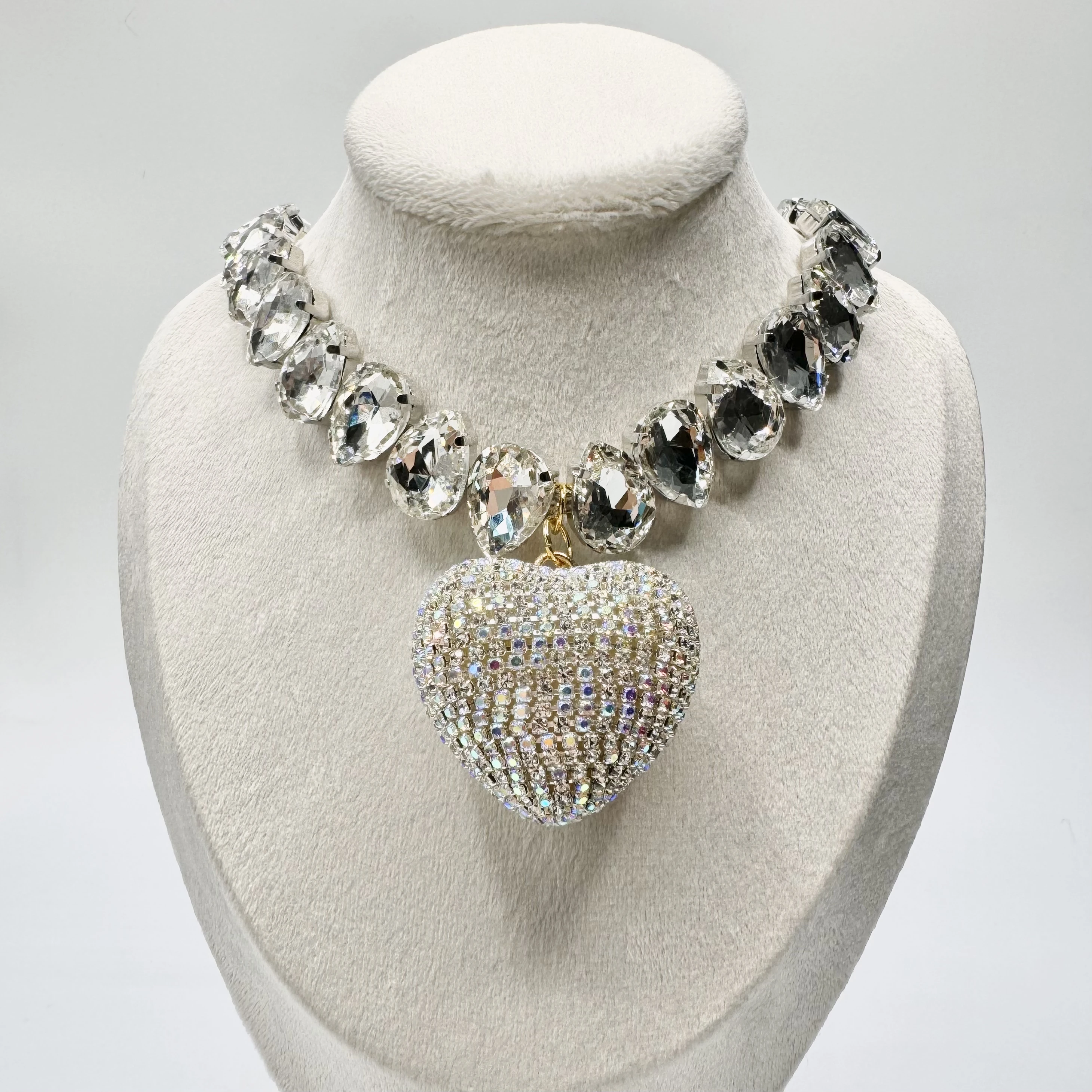 High Quality Big Heart Pendant Full Crystal Gold Plated Waterdrop Diamond Necklace Women Party Choker Jewelry Wholesale