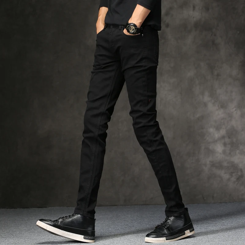 
In stock High Quality Wholesale Black Casual Men Denim Tight Jeans Straight Cut for Men 