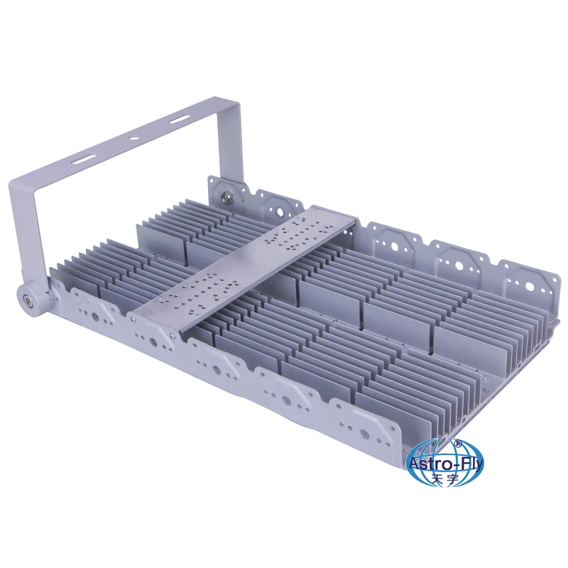 50W 100W 150W 200W 300W ультра тонкий IK08 водонепроницаемый IP65 80Ra 150lm/W TUV по ограничению на использование опасных материалов в производстве 5 лет гарантии AC90-300V светодиодный тоннельный