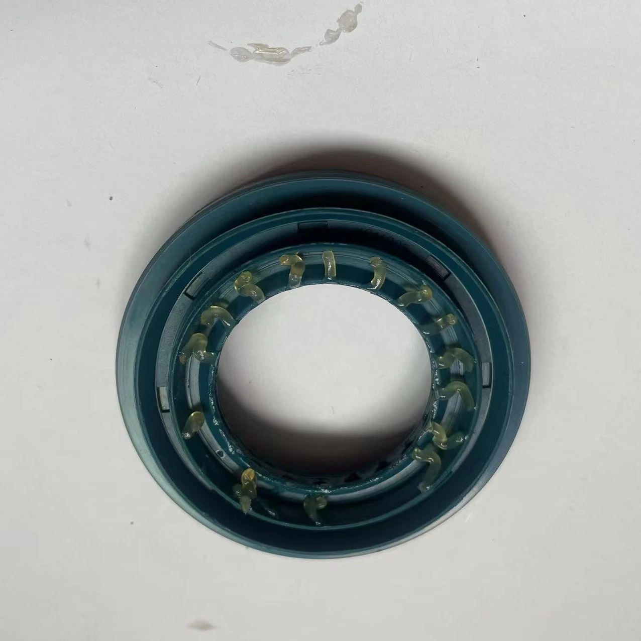 China Zenizhi factory manufacturing high quality rubber new process combination oil seal rotary oil seal longer service life for