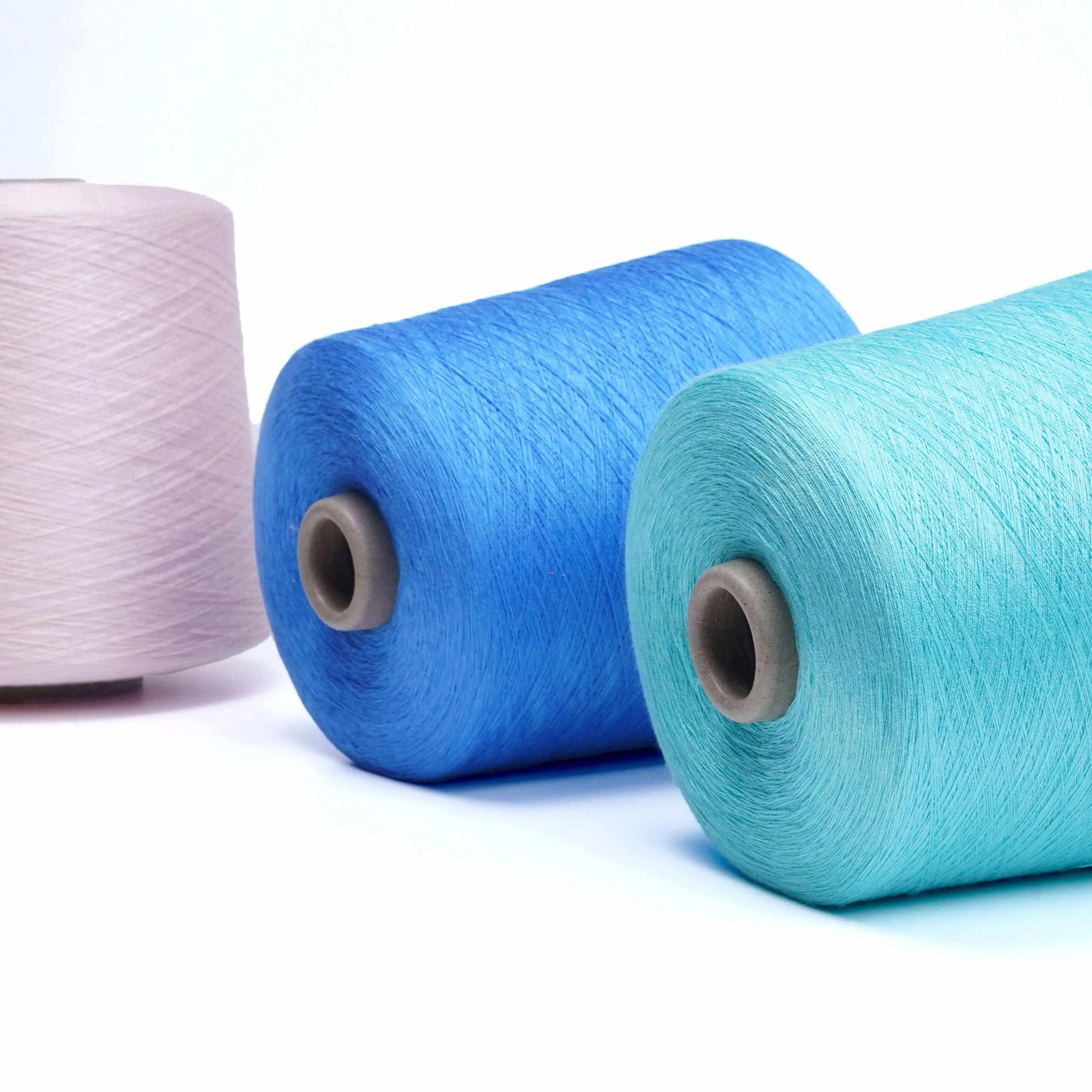 Factory direct stock 100% cotton fancy yarn ring spinning can be customized color model combed cotton yarn knitting yarn
