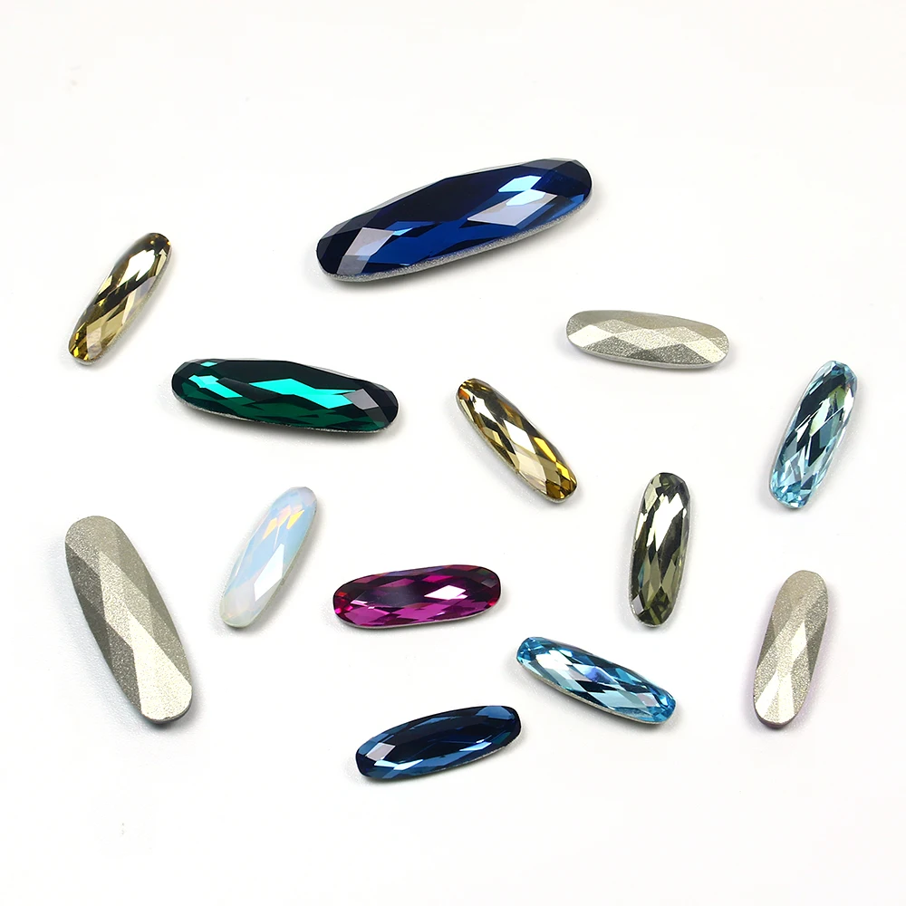 Wholesale Fancy Crystal k9 Glass Stone Point Back 3D garment Decorations Designs