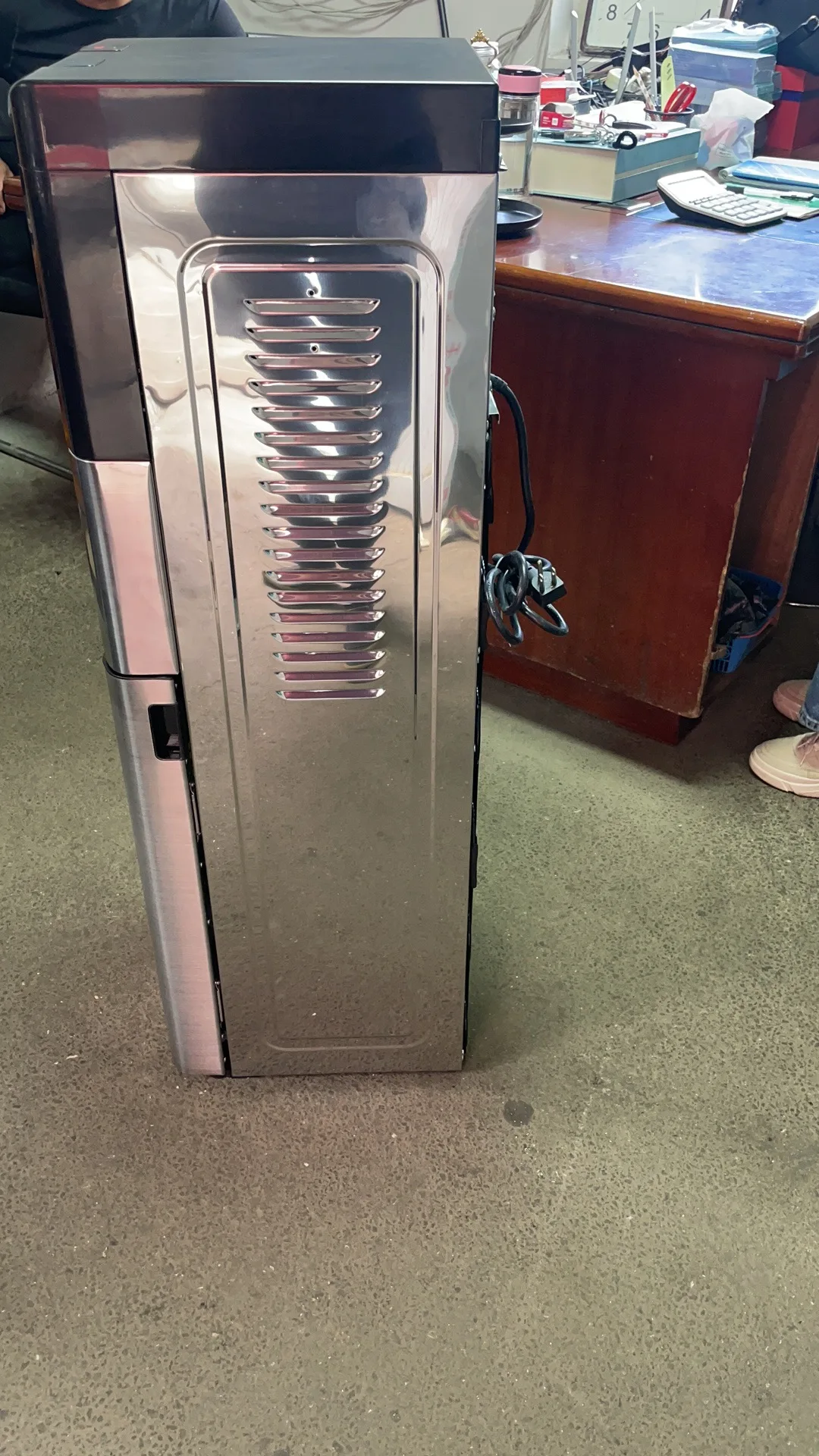 Amazon Hot Selling Self Clean Cheap Price High Quality Water Dispensers