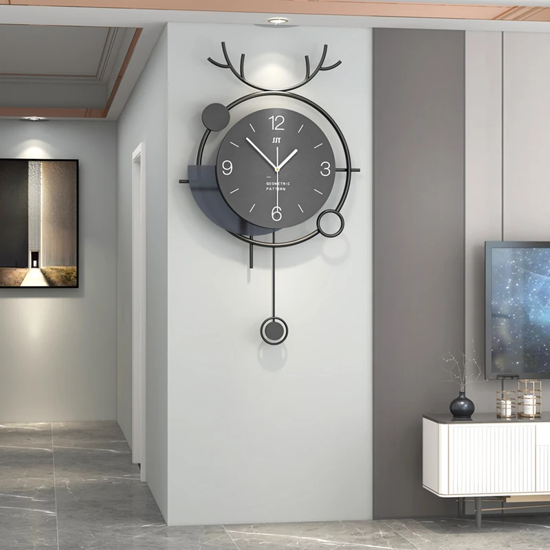 wholesale decoration decorations vintage modern design 2024 arts and crafts unusual iron wall clock for home