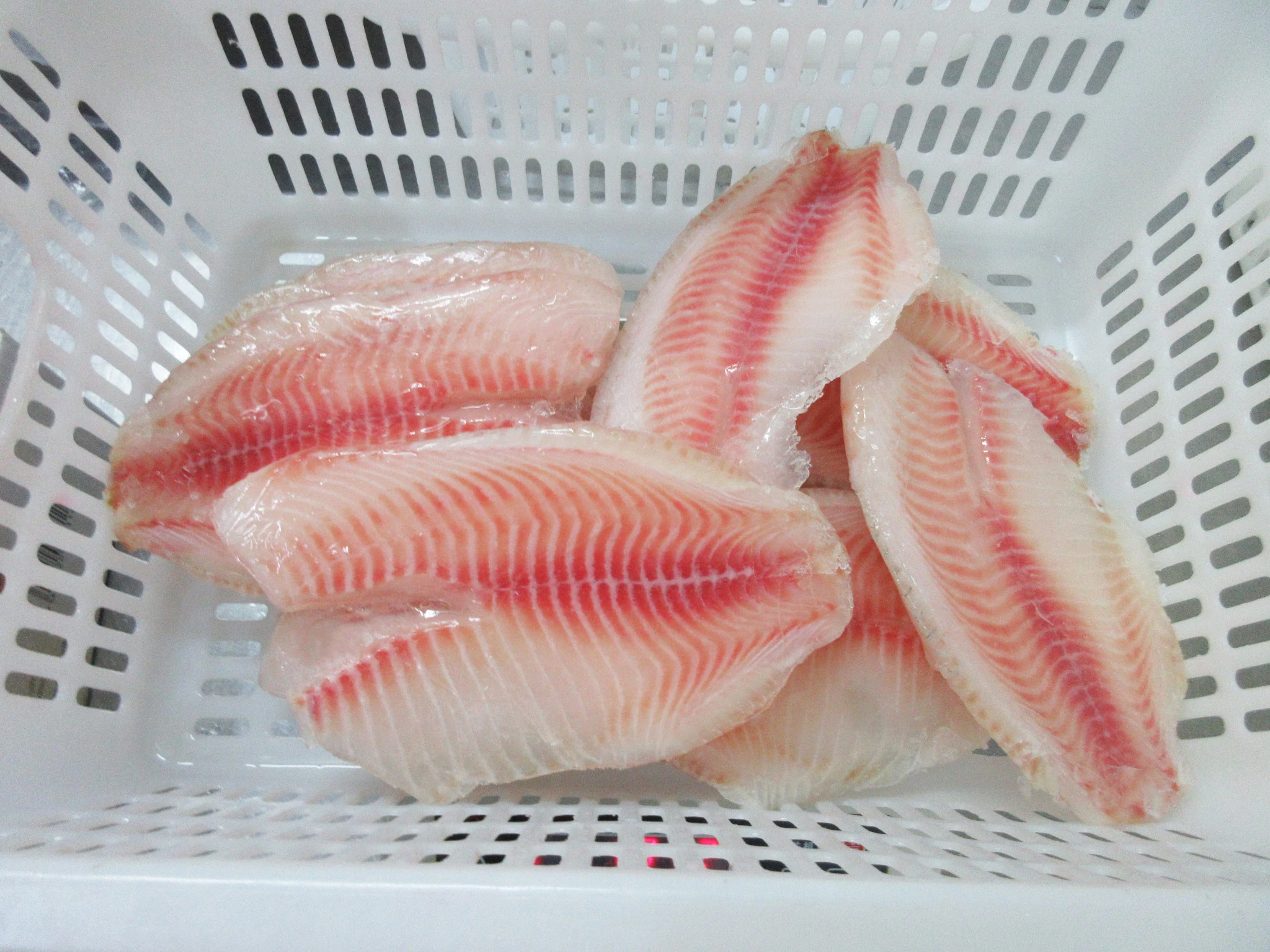 Fast Shipment Filete de Tilapia Frozen Tilapia Fillet Skinless Boneless Tilapia Fillet with Competitive Price
