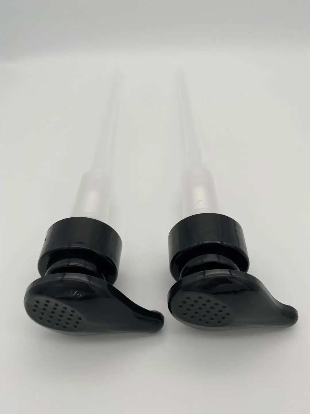 Прямая продажа с фабрики 33/410 Внешний насос Имбирные частицы в форме лепестков профессиональный насос для шампуня насос для геля для душа