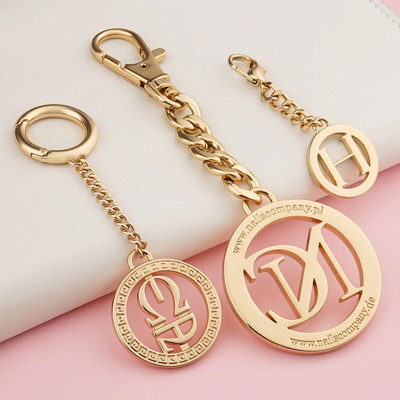 Custom Hanging Gold Metal Letters Logo Tag with Chain and Spring Hook for Handbag