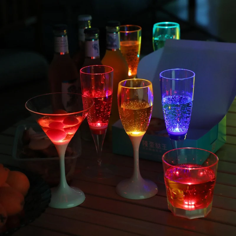 Wholesale 6pcs 150ml Replaceable Battery LED Glow Champagne Drinking Cup For Bar Night Club Party