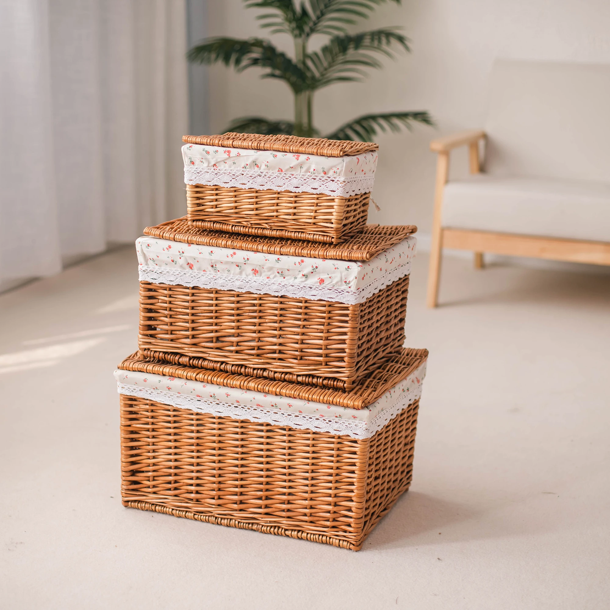 Factory Sale Handwoven Wicker Rectangular Household Rattan Storage Basket with Lid