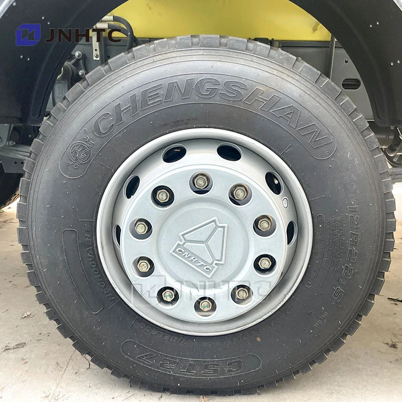 Sinotruk HOWO завод 8x4 400 л.с. LHD дизельное топливо масло заправка