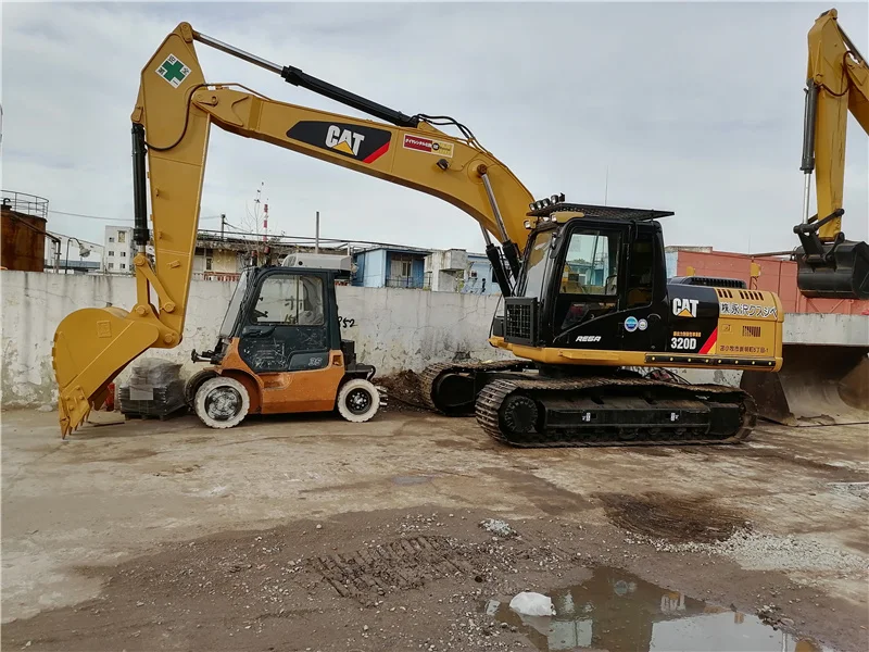 Б/у строительный гусеничный экскаватор 320D CAT 320B 320C 330C б/у