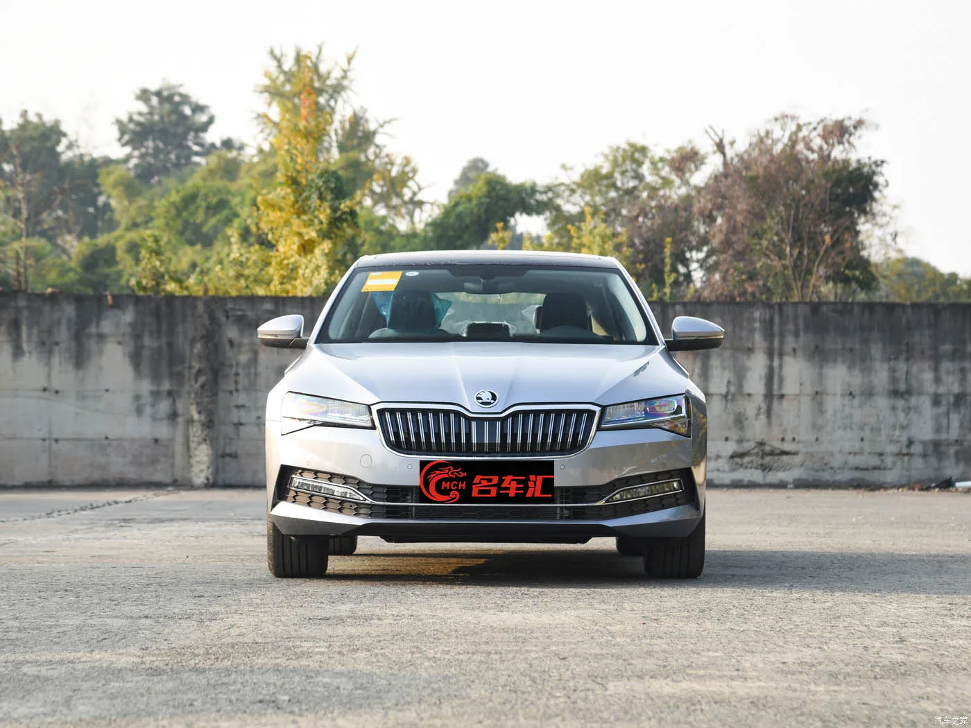 Лидер продаж 2 0 т высококачественный бензиновый автомобиль 2024 Skoda Superb TSI330 DSG роскошная серия автоматический седан среднего размера