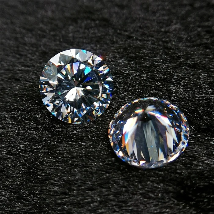 Super white color Round Brilliant DEF color VVS 6.50mm 1 ct  Moissanite Synthetic  Diamond for sale
