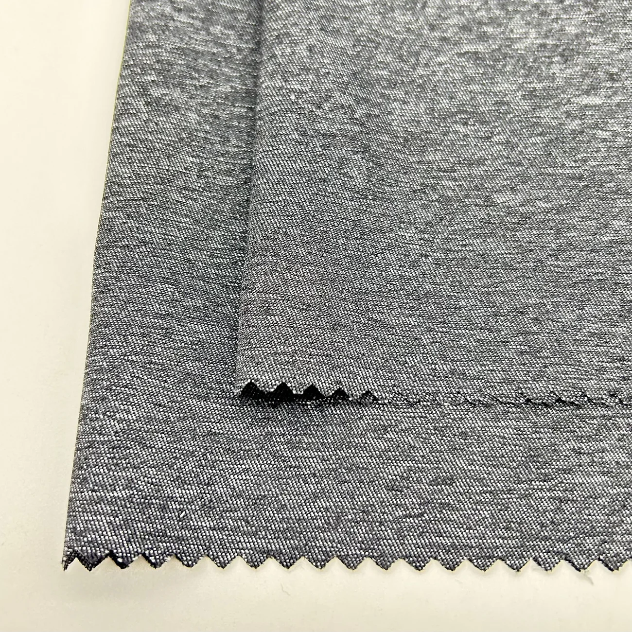 hot selling soft touch 70% nylon 30% polyester 2 tone twill dobby taslon fabric for coat with low price