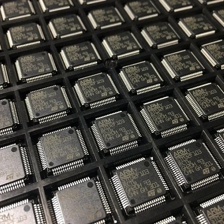 Микроконтроллер STM32F103RCT6 LQFP64