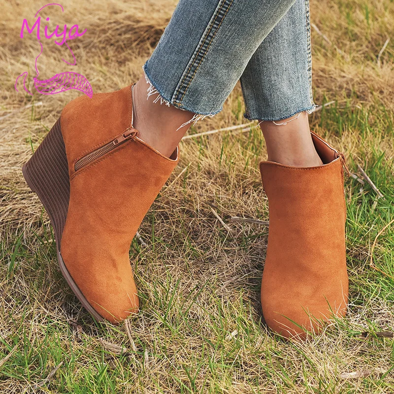 Hot Sale High Quality Fall Winter Wedge High Heel Ankle Boots for Women Suede Leather Zipper Fly Short Boots Ladies Wholesale