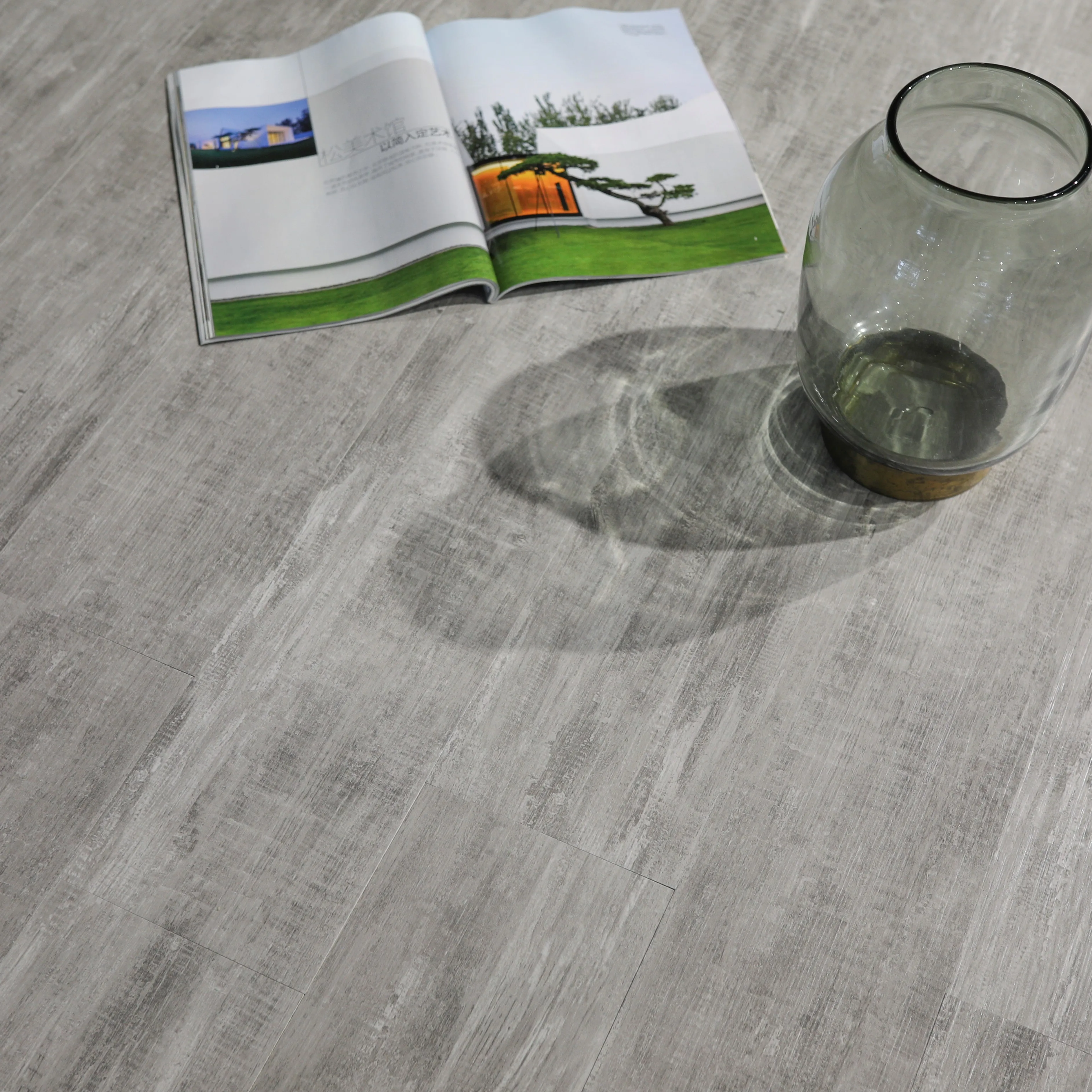 New Design PVC Floor Sticker Self Adhesive Tiles Wood Grain Lvt Luxury Vinyl Tile Water Based Glue PVC Sheet Plastic Flooring