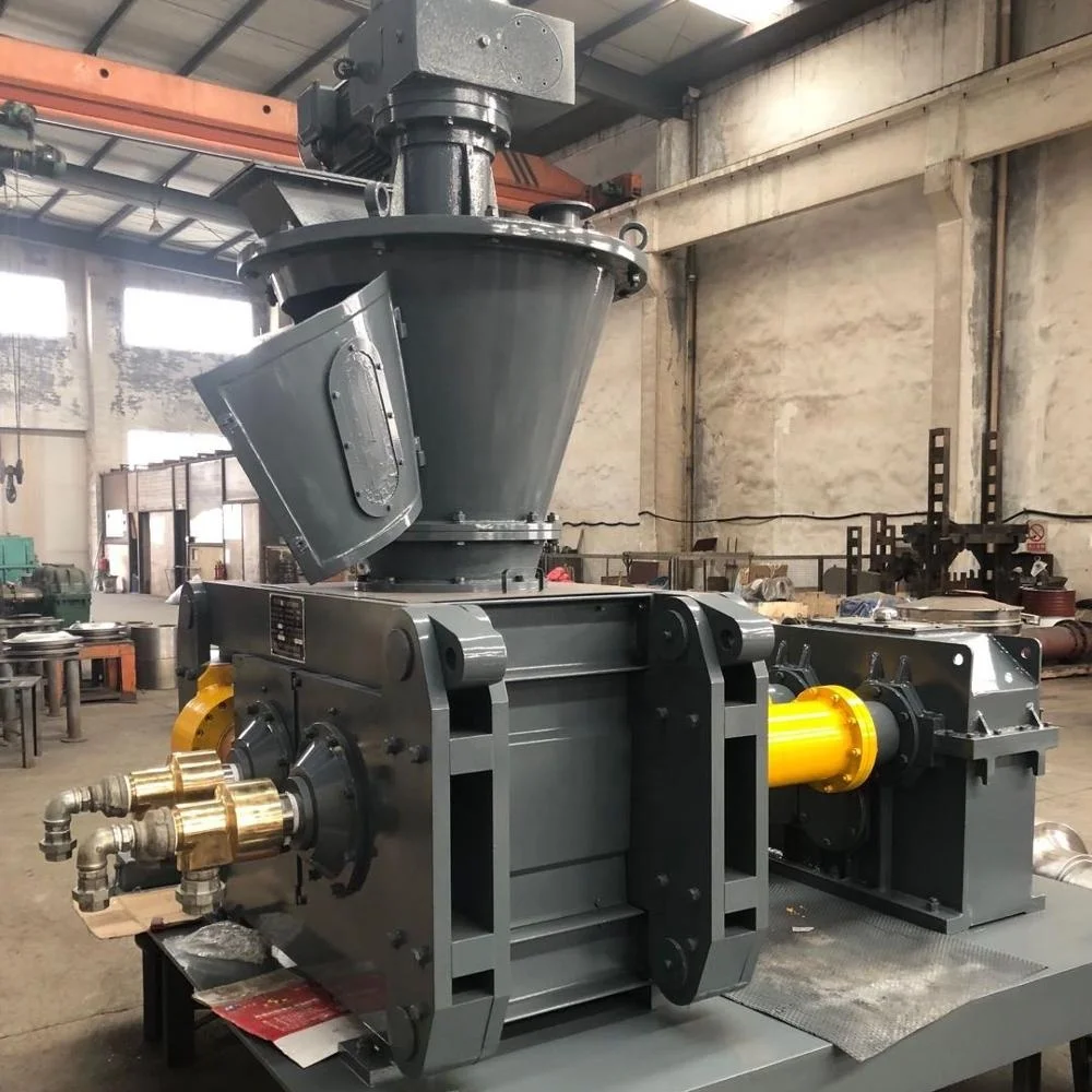 Vanadium trioxide graphite auger precompression high mechanical pressure double roller hydraulic powder compressing machine