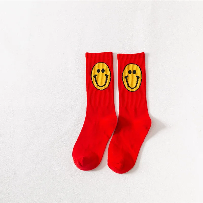 2021 fashion wholesale designer cotton winter warm thermal cute korean sports smile happy face socks for woman
