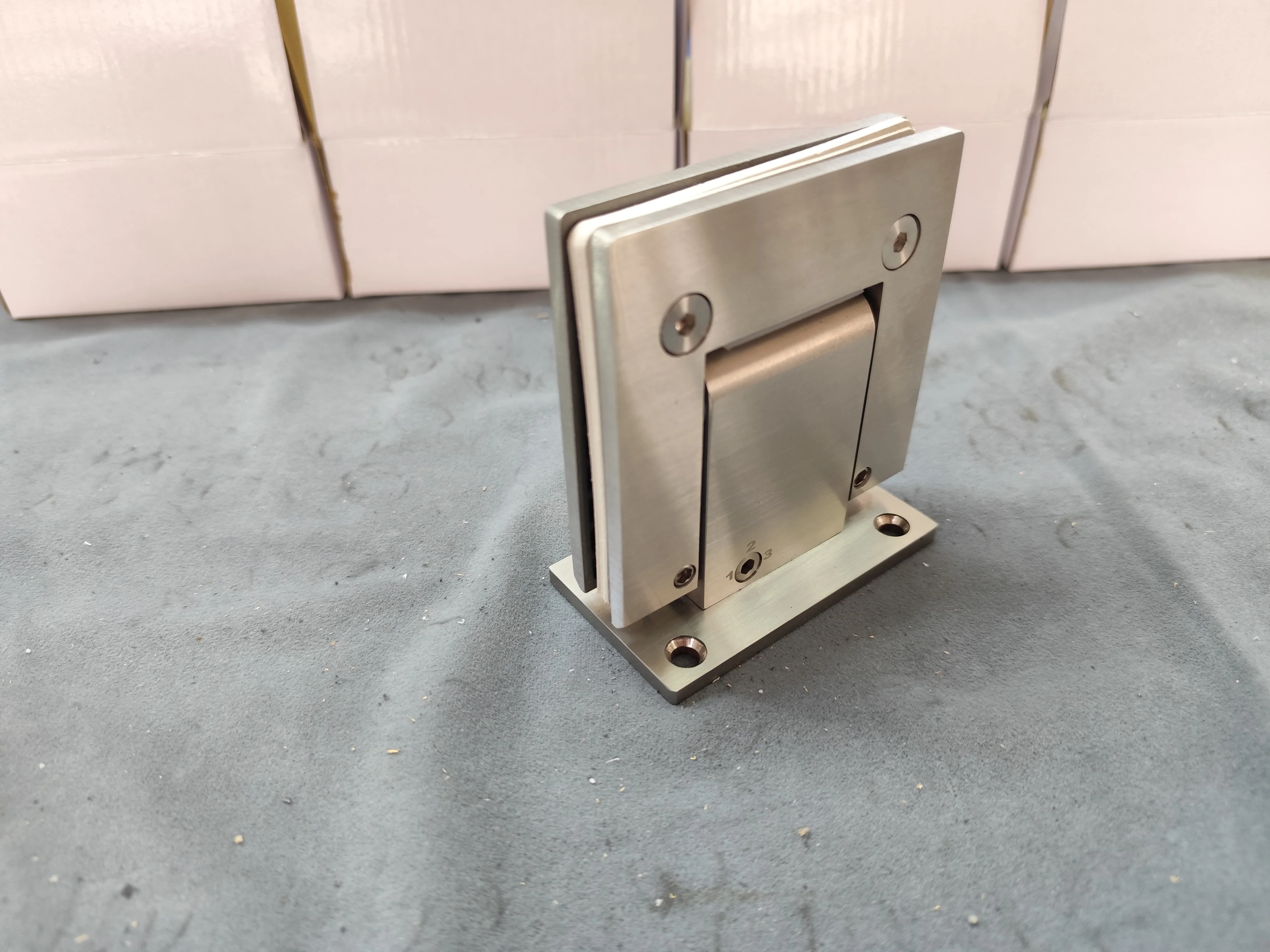 90 Degree Soft Closing Stainless Steel 304 Hydraulic Glass Door  Shower Hinge