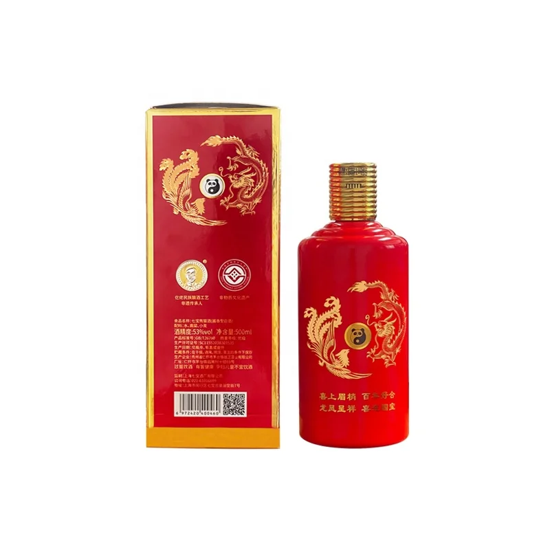 Изысканно оформленный праздничный ликер Qibao Panda Maotaixiang местного бренда Shanghai