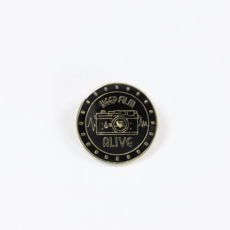 Custom fashion hard enamel lapel pins of cute design enamel pin