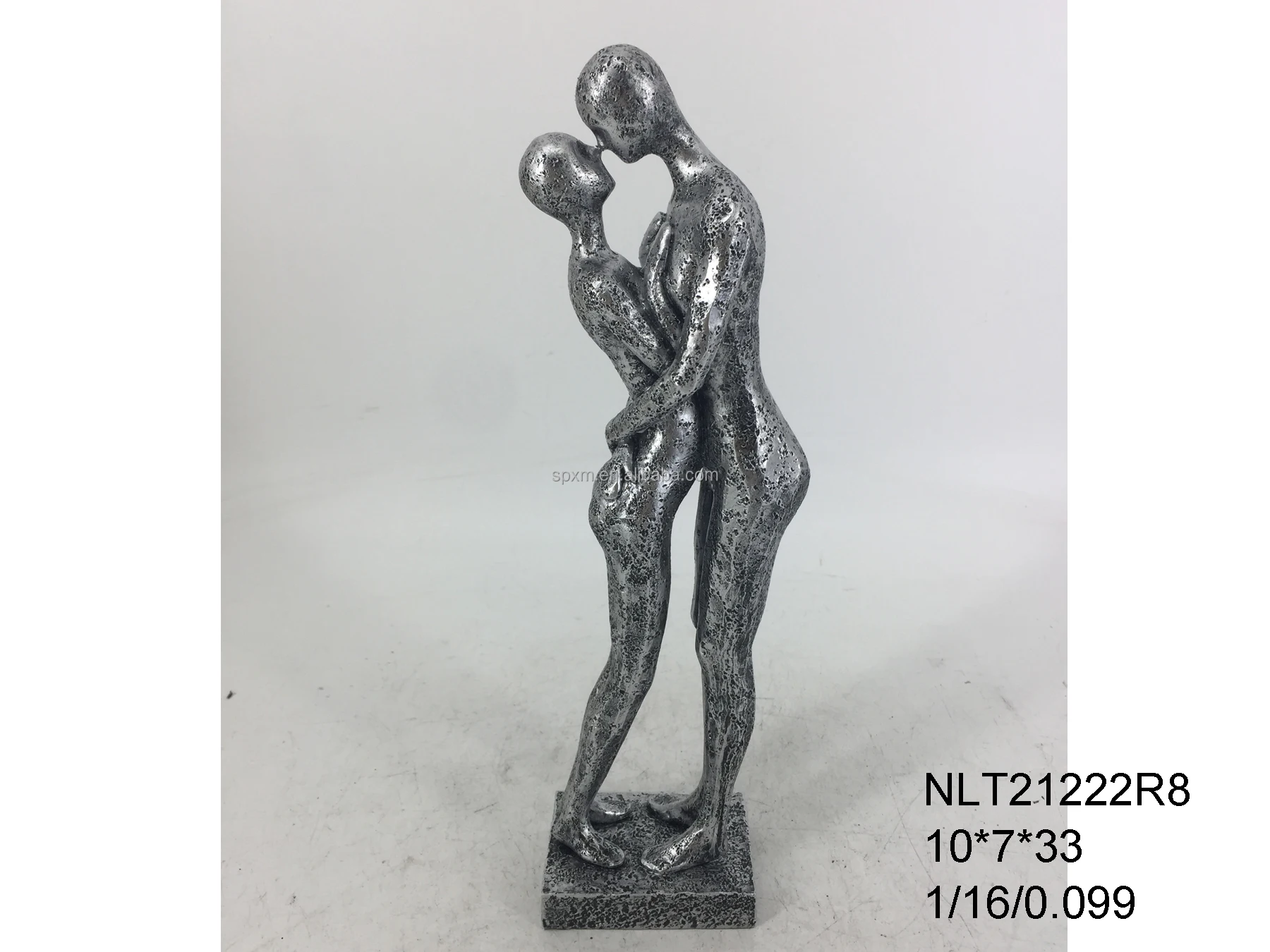 New style Resin Hot Selling Lover Crafts Statue Personalize Couple Figurine for Wedding Decoration