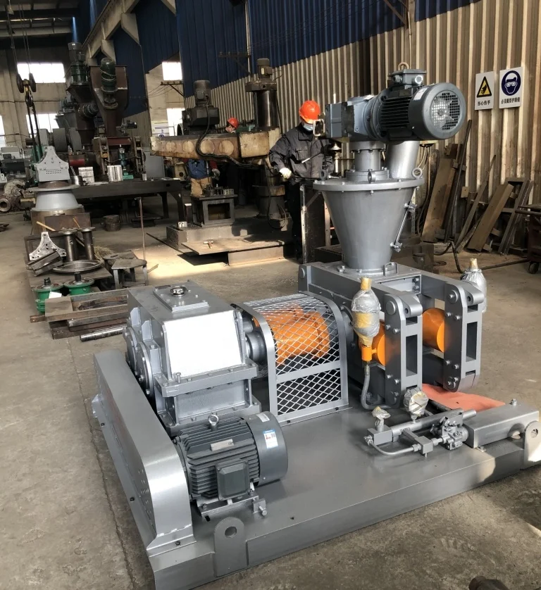 Chemicals mineral ore powder steel slag dry powder double roller compression