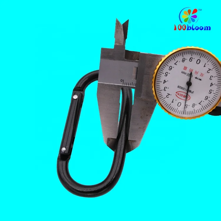 Factory wholesale or retail 8 cm customized color aluminum race carabiner oval carabiner hook bag parts metal buckle