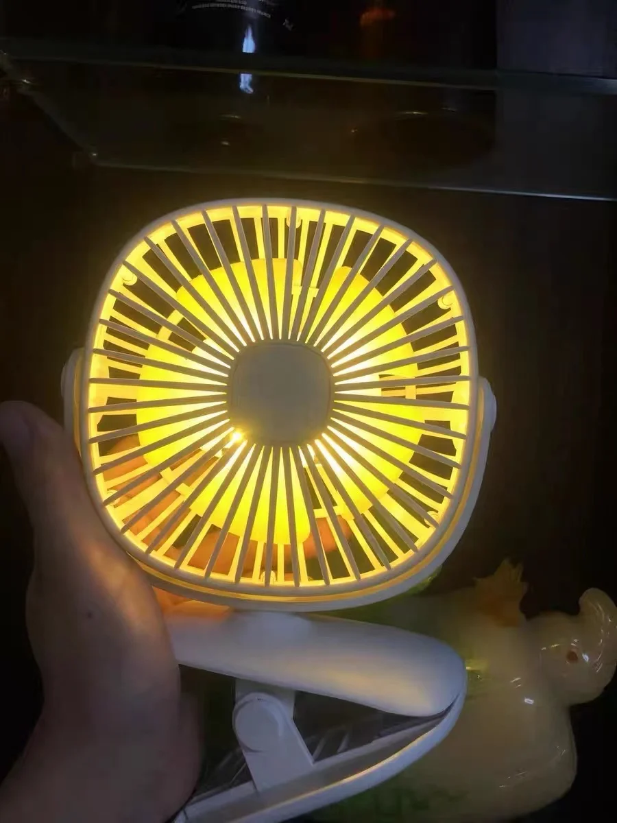 USB rechargeable 360 degree rotating desktop clip fan with night light function