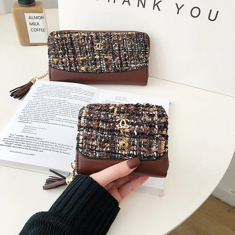 New Style  Large Capacity Clutch Purse  Women Wallet with Wrist Strap Females Long Zipper Cell Phone Women Wallet