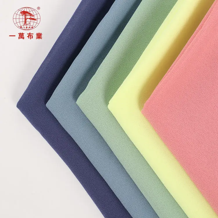 Низкий минимальный заказ, окрашенная полиэфирная шифоновая ткань, обычная ткань для платья