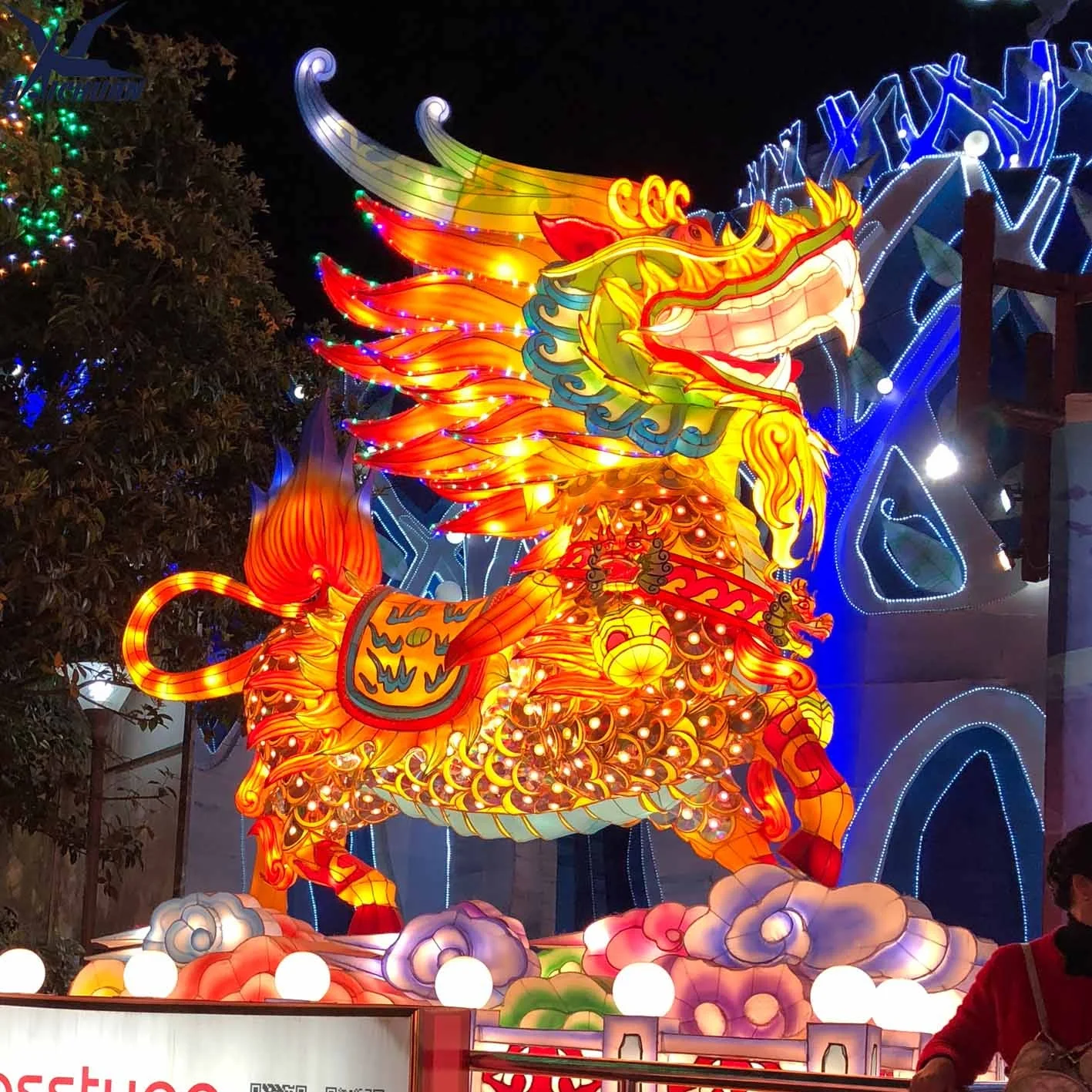 Chinese Silk Lantern Suppliers Traditional Silk Dragon Lantern for Festival Lantern Decoration