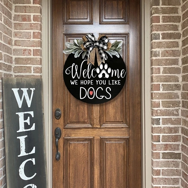 16 Inch Welcome Sign Front Door Hanger Wreath Welcome Me  We Hope You Like Dogs Farmhouse Door for Home Decoration Outdoor Ind